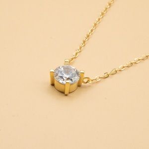 Single Stud Necklace - Zircon, 14k Gold Plated ✨💫
